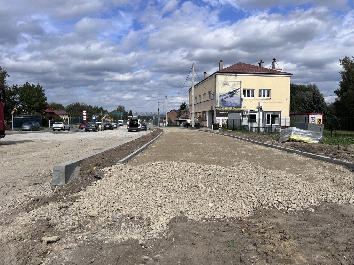 Rozbudowa drogi z Rzeszowa do Jasionki [wrzesień 2023]